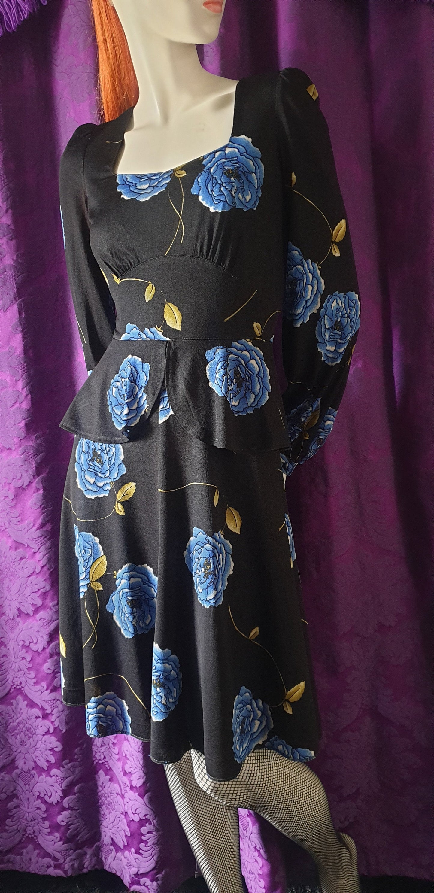 Vintage 1970s Blue Carnations Peplum Dress