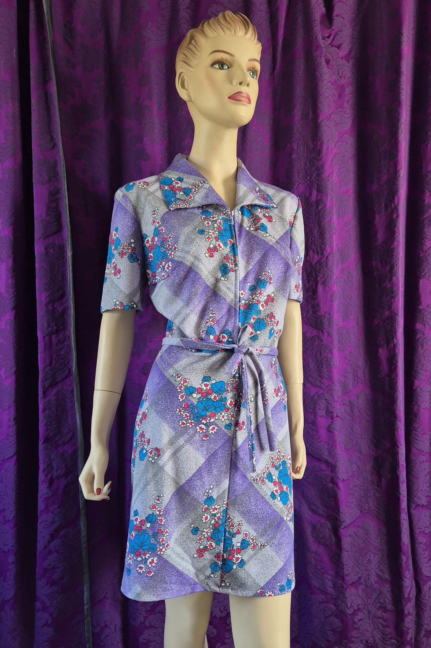 Vintage 1970s Lavender Floral & Geometric Zip-Front Minidress - Plus size