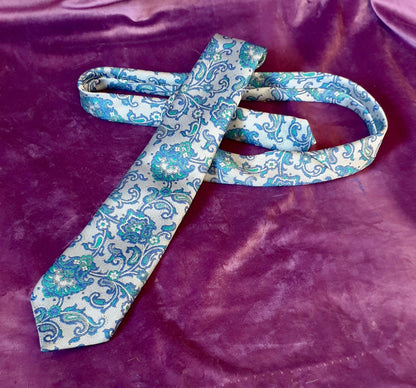 Vintage St Michael Marks and Spencer Paisley Damask Tie