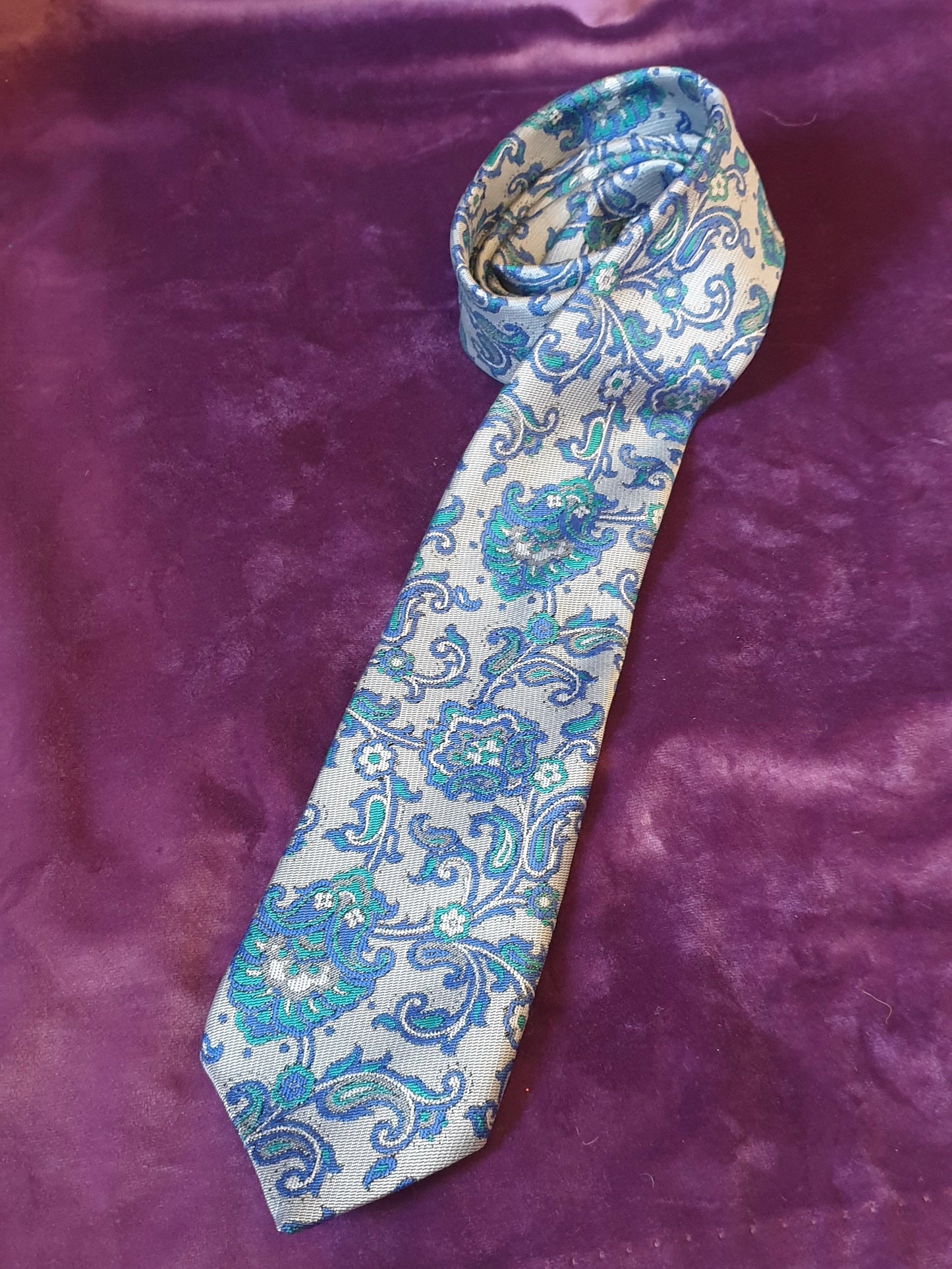 Vintage St Michael Marks and Spencer Paisley Damask Tie