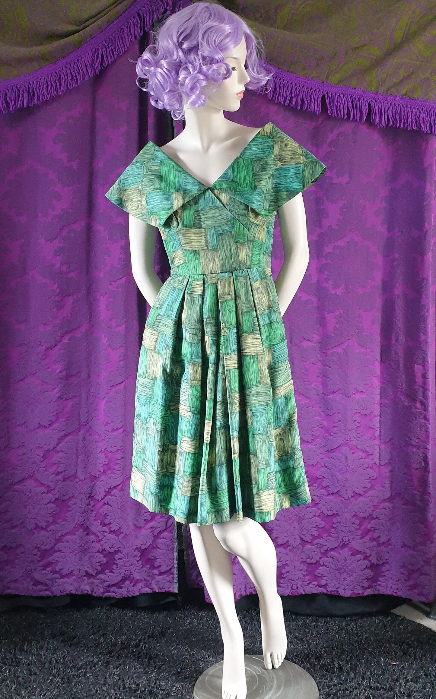 Vintage 1950s Green Brushstrokes Silk Dress