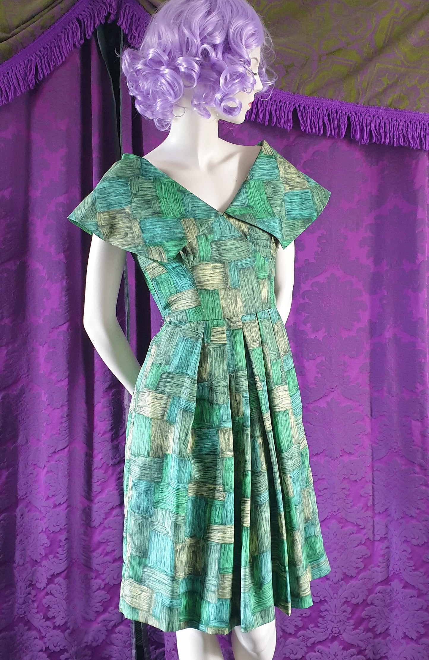Vintage 1950s Green Brushstrokes Silk Dress