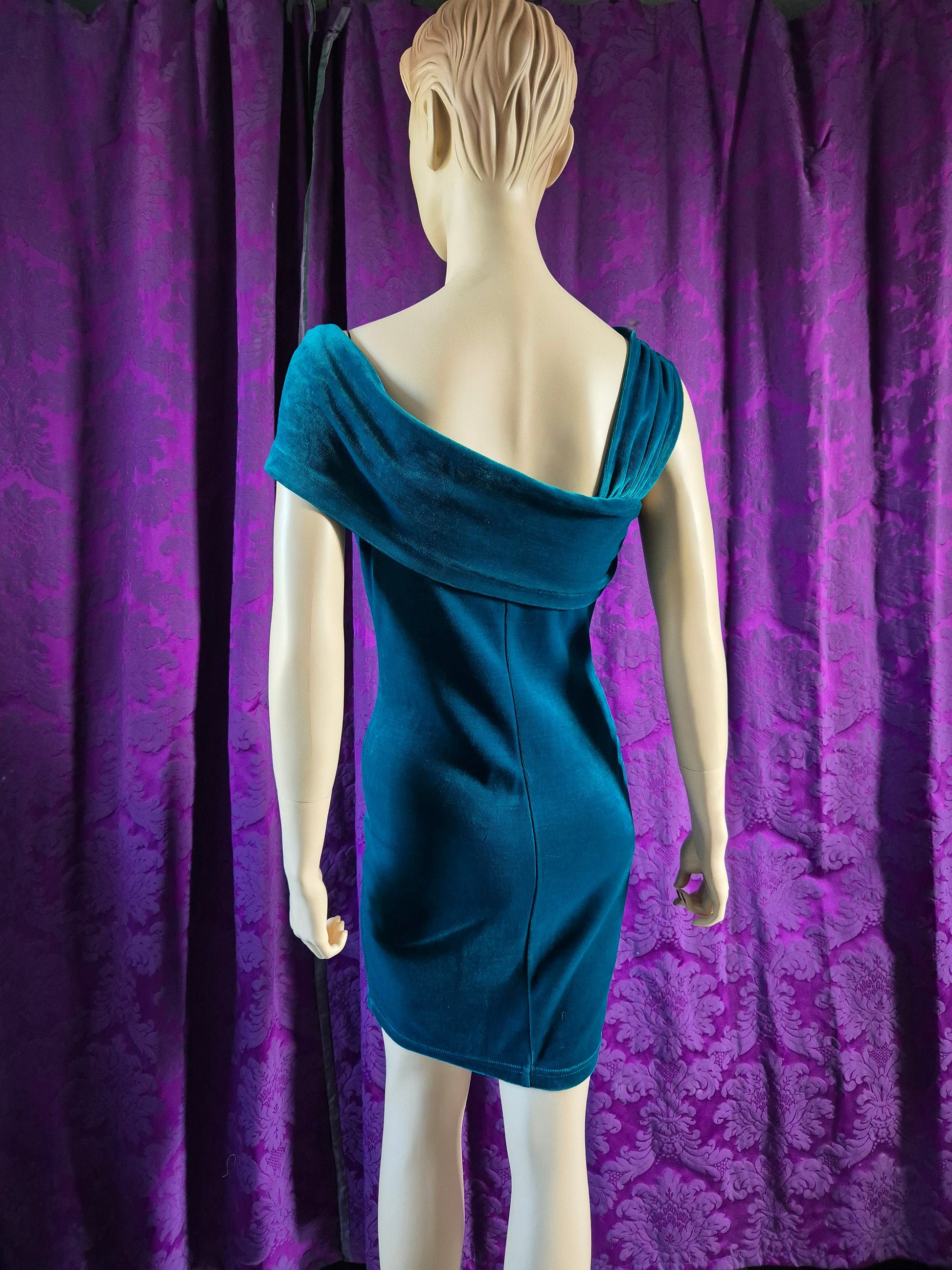 Vintage Peacock Blue Velvet One Shoulder Body-Con Dress