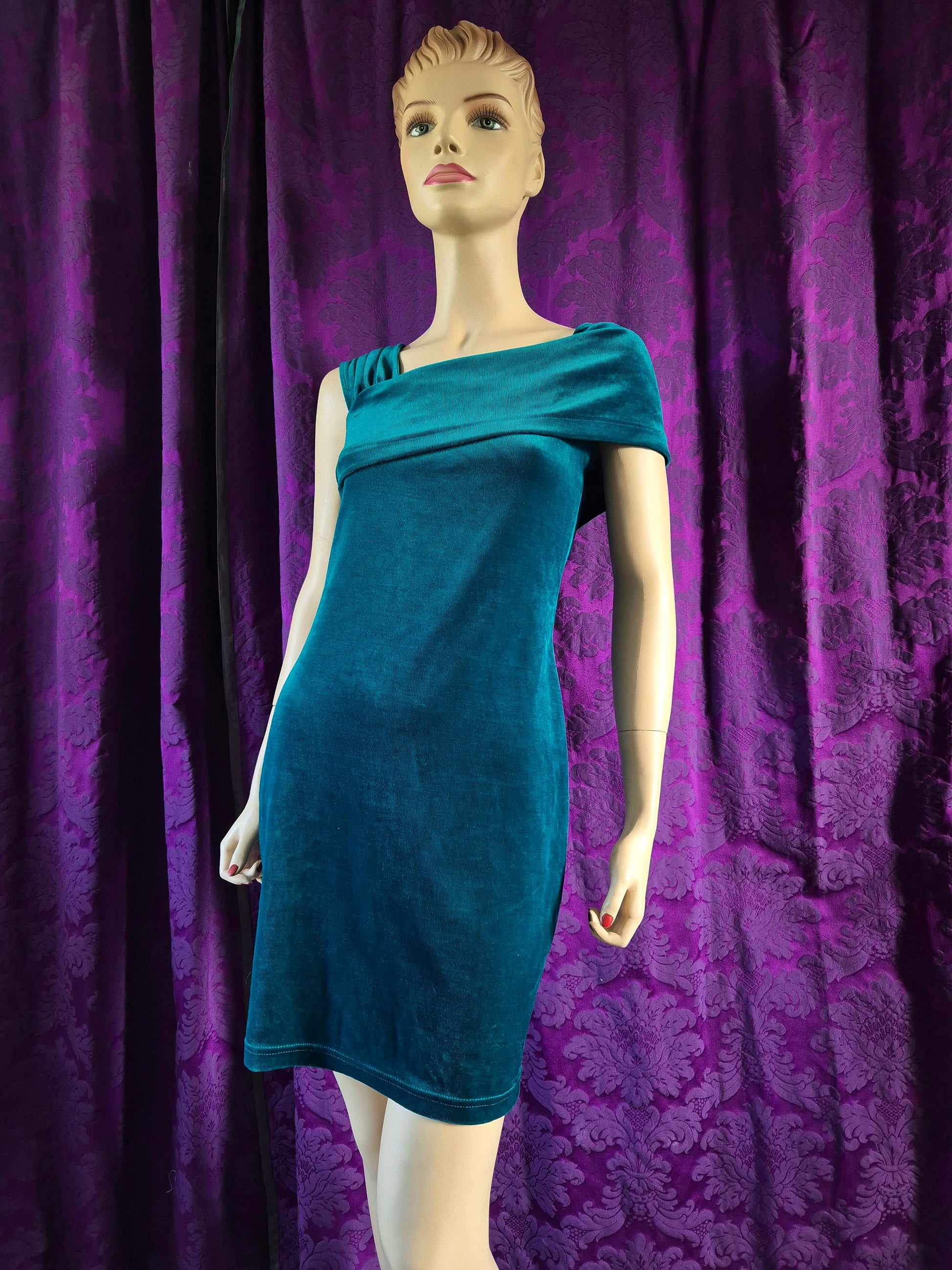 Vintage Peacock Blue Velvet One Shoulder Body-Con Dress