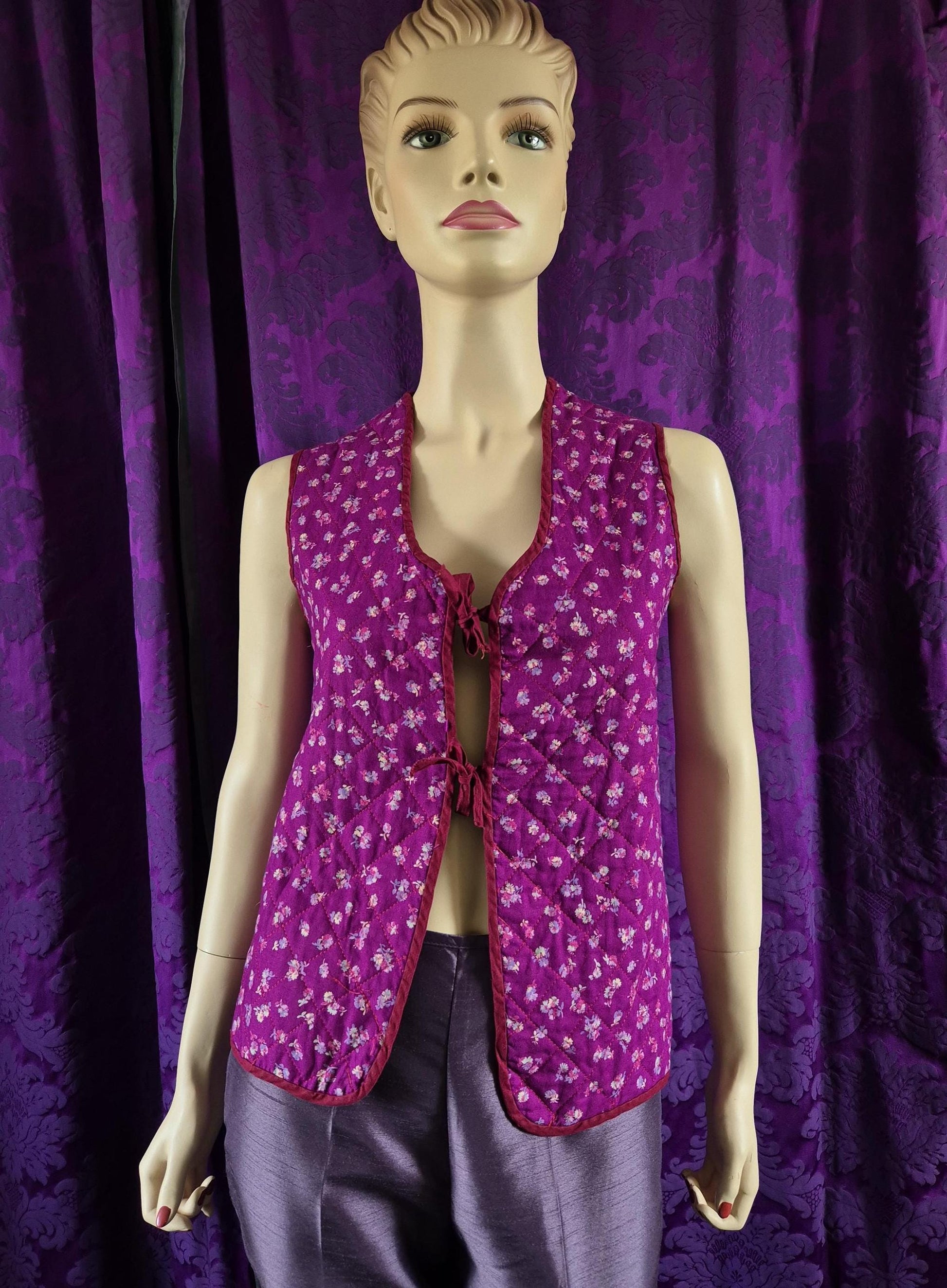 Vintage Handmade Ditzy Floral Boho Quilted Waistcoat