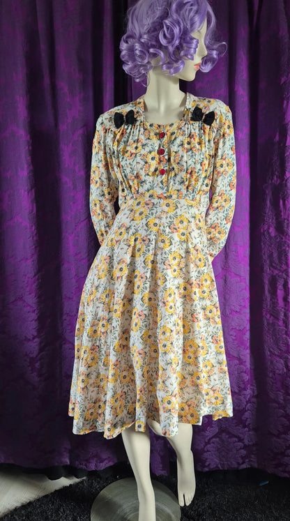 Vintage 1940s Yellow Floral Cotton Day Dress