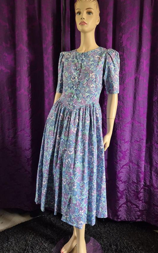 Vintage 1980s Cotton Floral Dress