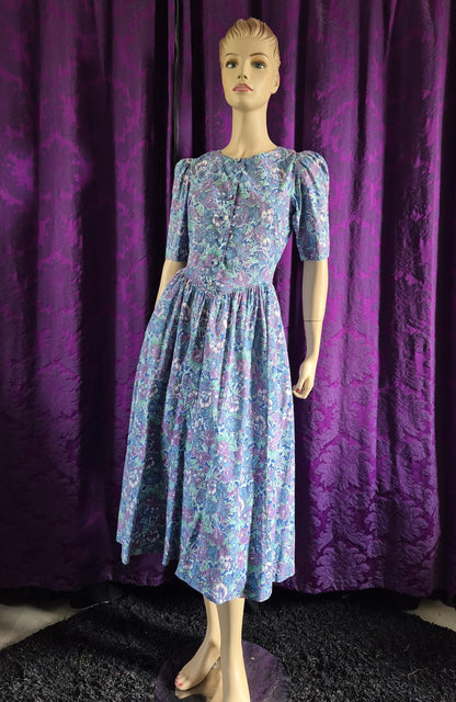 Vintage 1980s Cotton Floral Dress