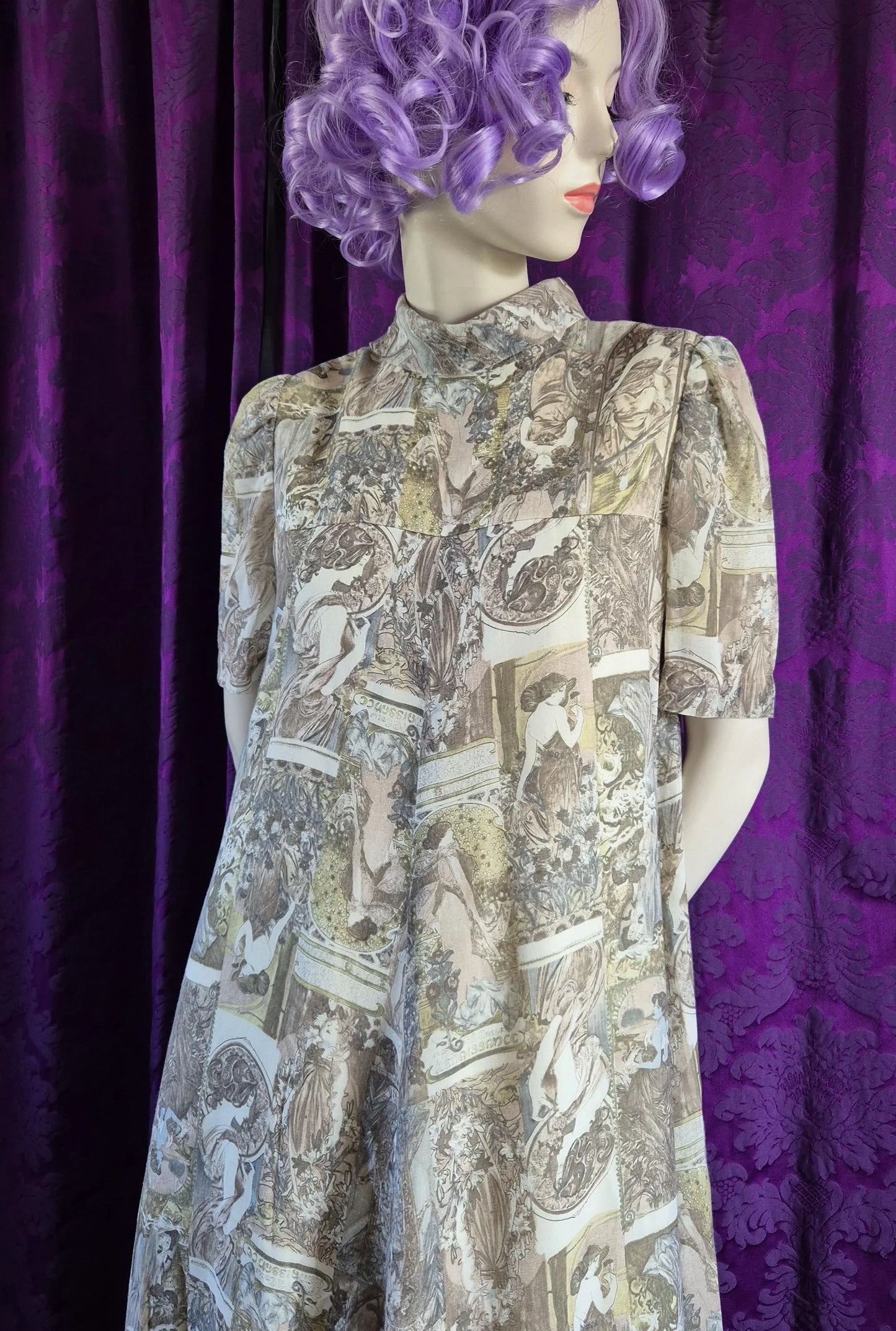 Vintage 1970s Art Nouveau Collage Print Maxi Dress