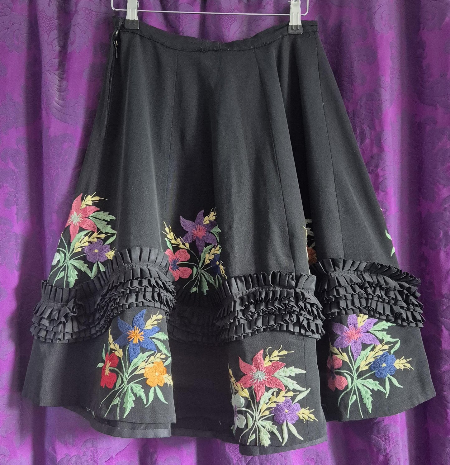 Vintage 1950s Embroidered Ruffled Folkloric Circle Skirt
