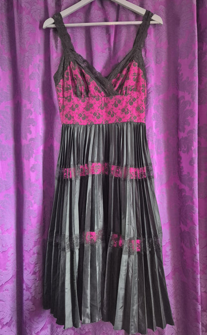 Betsey Johnson Y2K Satin & Lace Gothic Prom Dress
