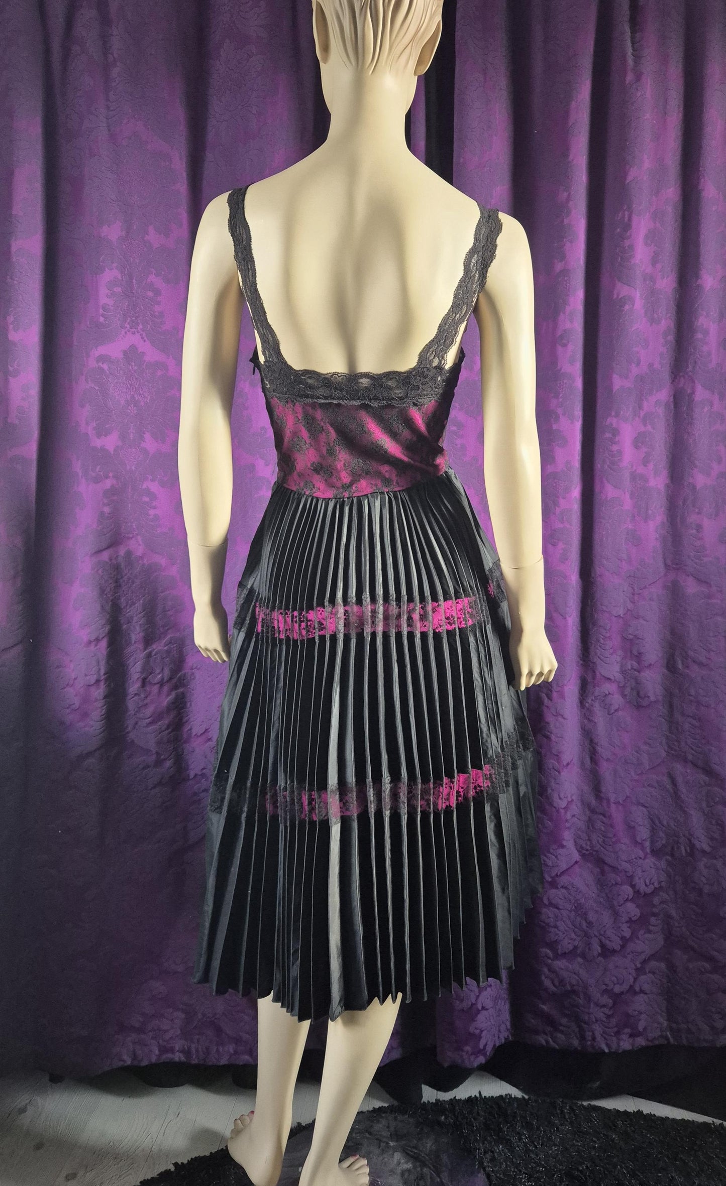 Betsey Johnson Y2K Satin & Lace Gothic Prom Dress