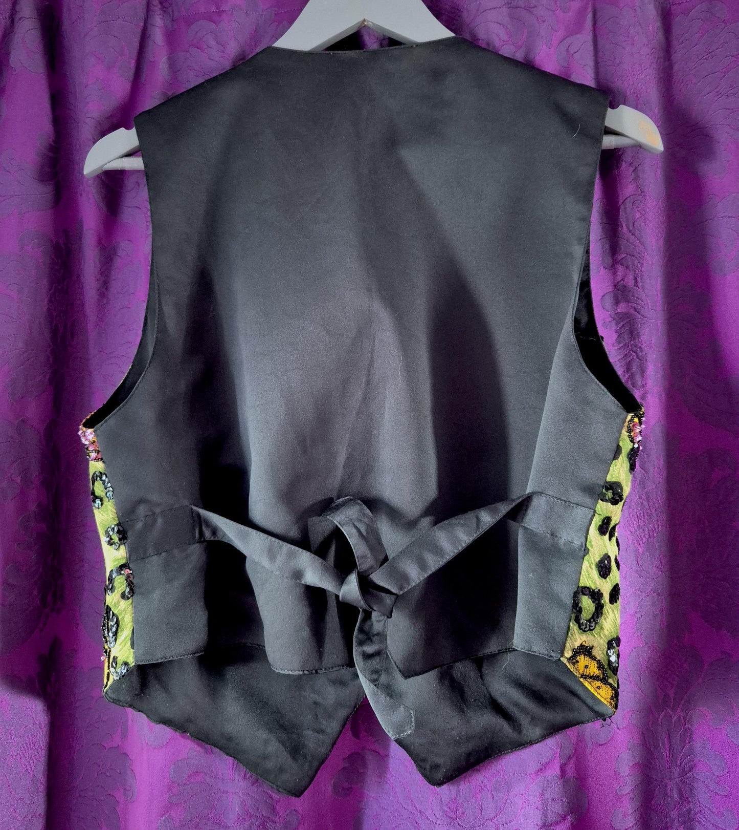Vintage 1990s Beaded Leopard Print and Seashells Waistcoat