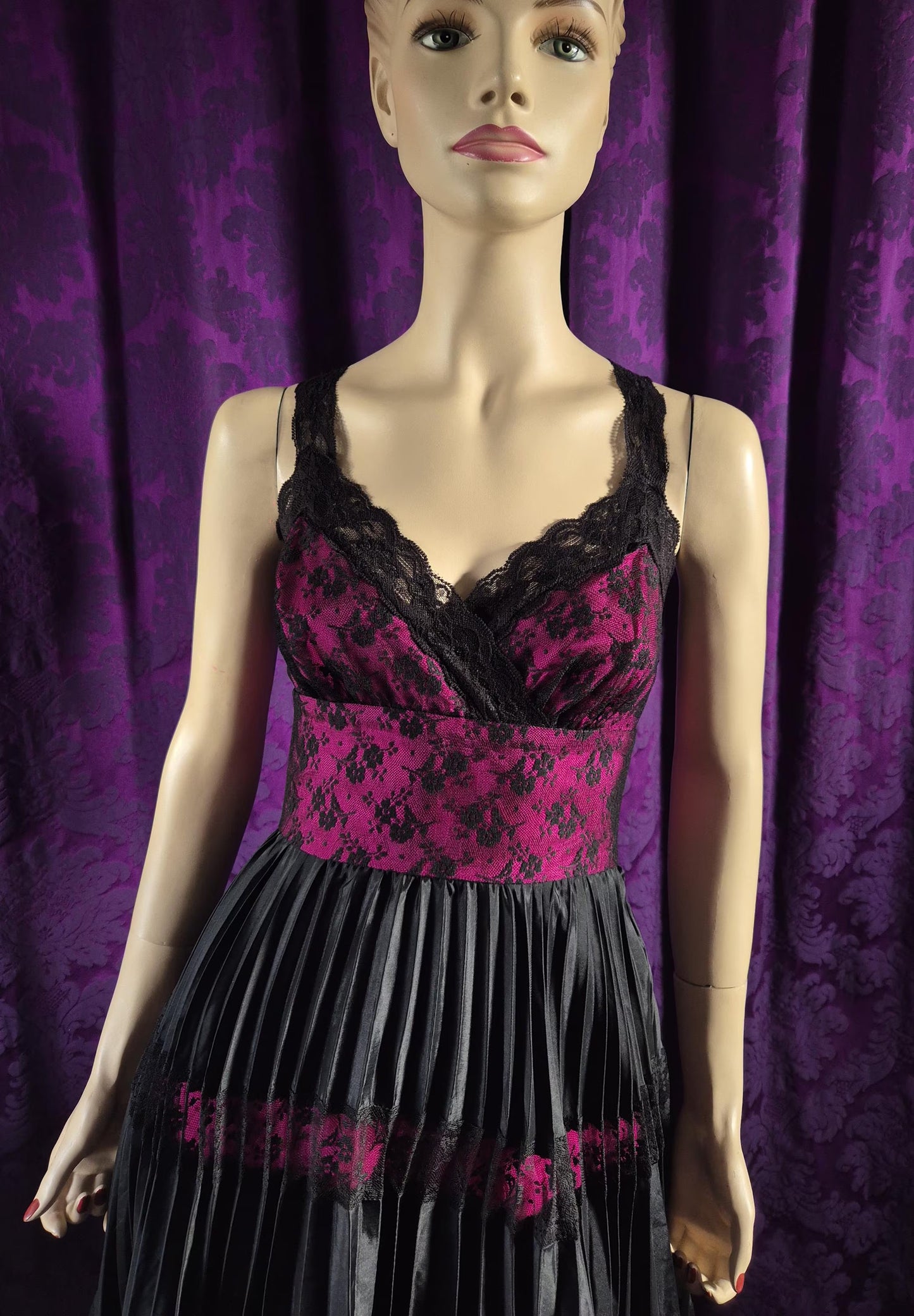 Betsey Johnson Y2K Satin & Lace Gothic Prom Dress