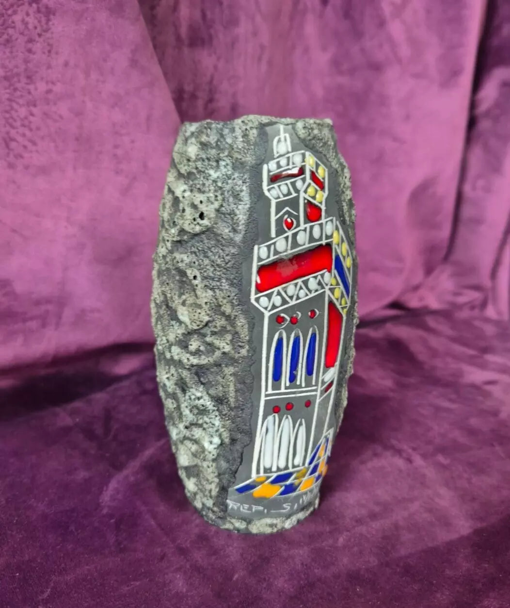 Vintage 1960s San Marino Libertas Lava Vase