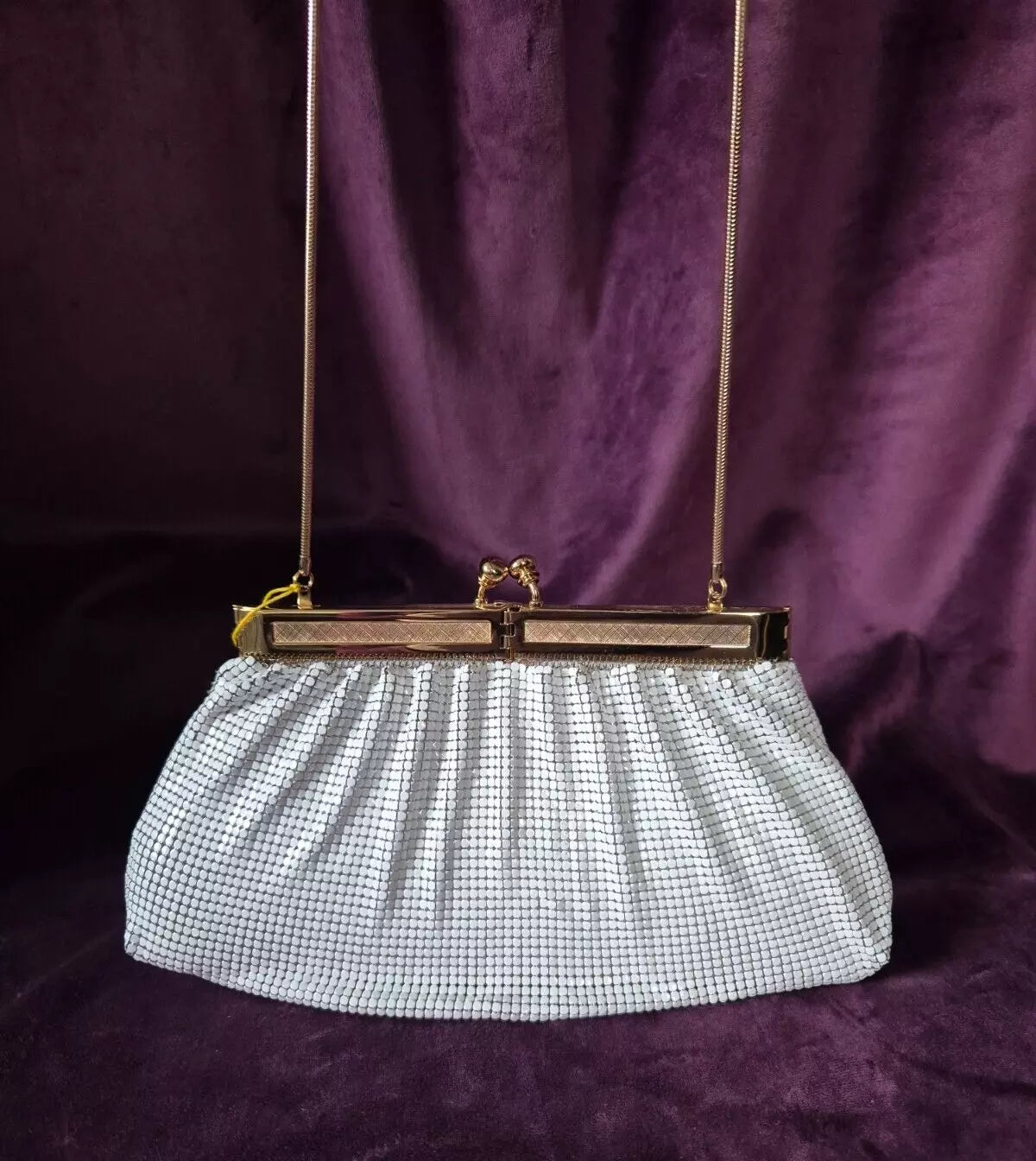 Vintage 1980s White Glomesh Hinged Frame Handbag