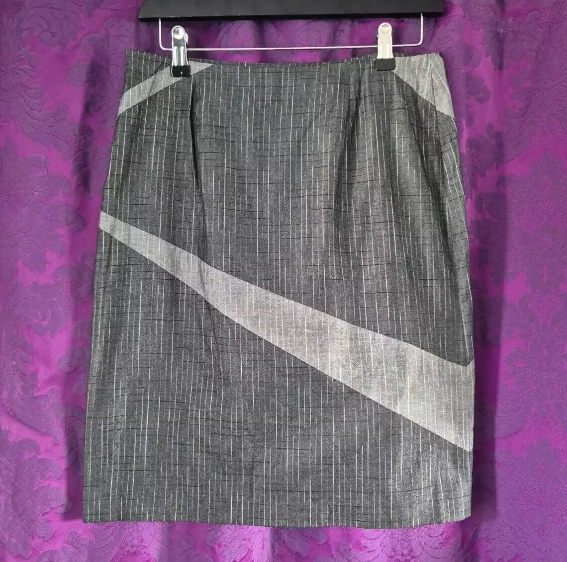 EXTÉ Collezione Grey Pinstripe Diagonal Inset Skirt